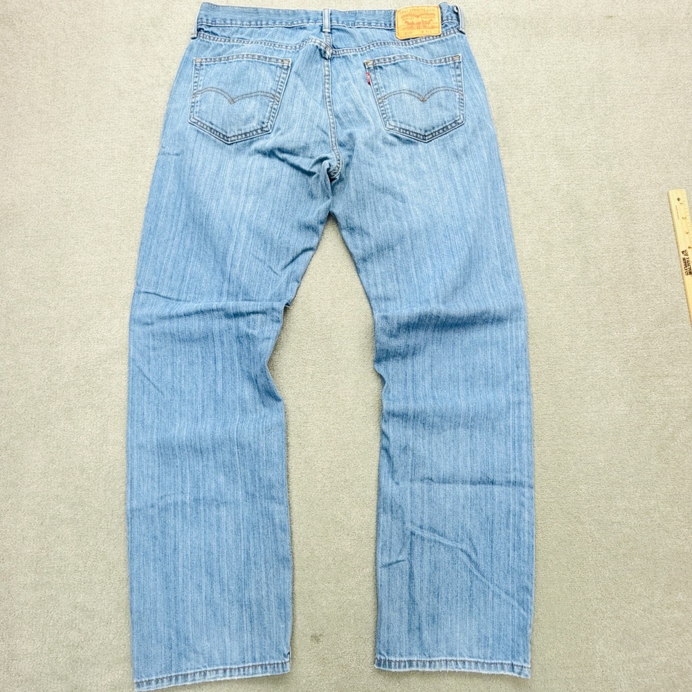 Vtg Levi's 559 Jeans Mens Size 36x34 Blue Faded Relaxed Straight Faded Denim Y2K